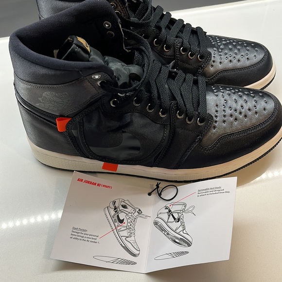 Air Jordan 1 High OG 'Stash - Picture 5 of 10